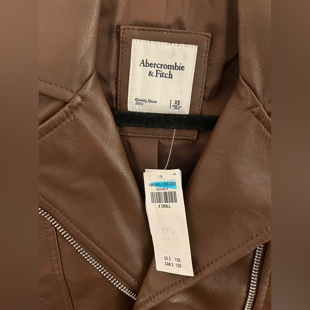 NWT Abercrombie & Fitch Vegan Leather Moto Jacket in Dark Brown - Picture 7 of 9
